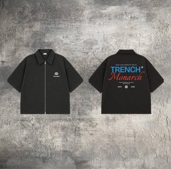 Trench Monarch Zip-Up Short Coat.